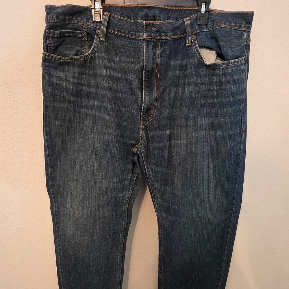 Men's Levi's 559 Relaxed Straight Fit denim jeans in steely blue, size 42"x30".